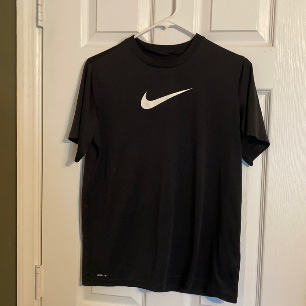 Black Nike Dri Fit Top (G)